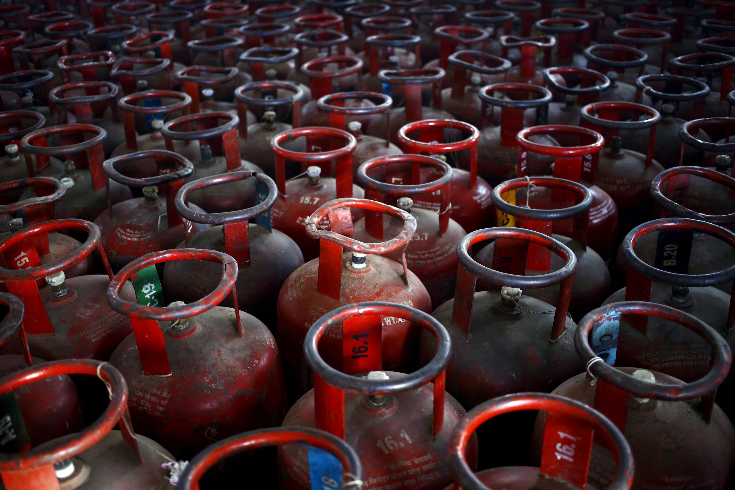 India Extends Deadline for US LPG Import Tender